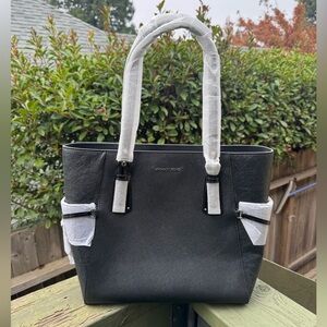 NWT Michael Kors MK Voyager Travel Shoulder Tote Black Glitter Sparkle $498